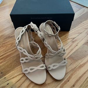 Banana Republic | Lasercut High Heels